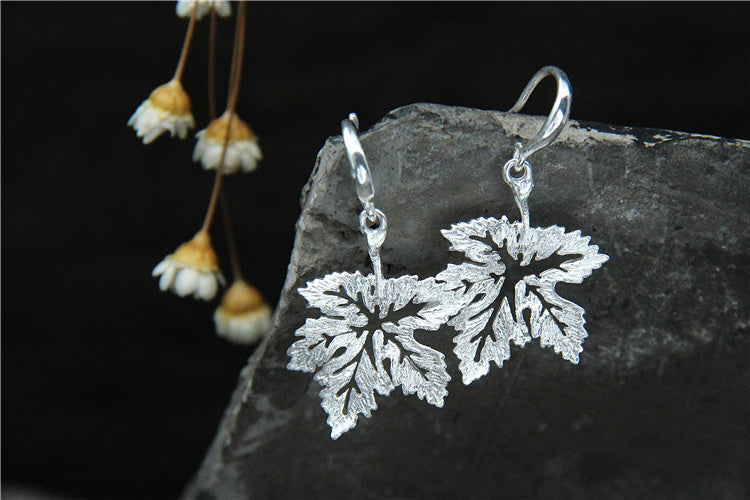 S925 pendientes sencillos de plata vegana feminidad hoja de arce