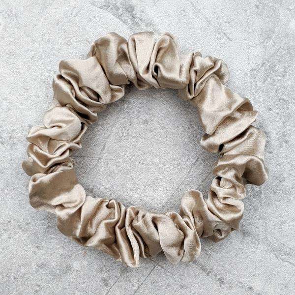 100% Silk Scrunchie - Medium
