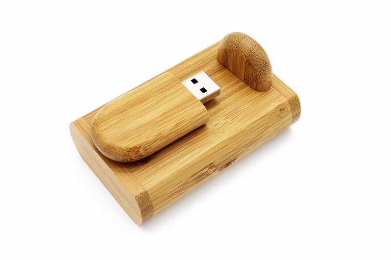 USB de madera creativo