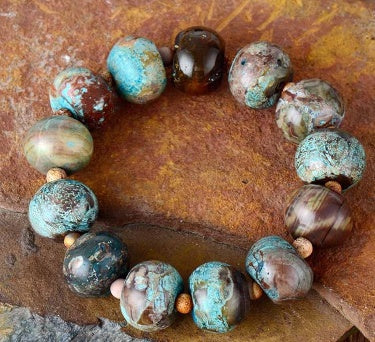 Pulsera tejida de piedra natural