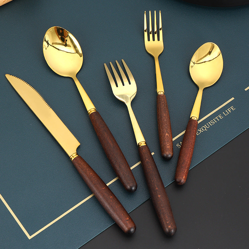 Cuchara y tenedor sencillos con mango creativo de veta de madera