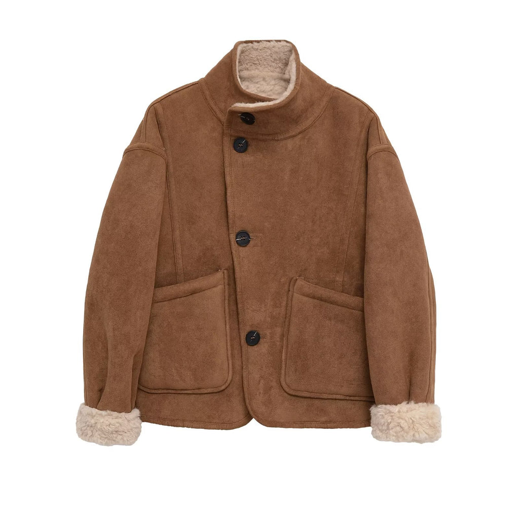 Wear a fur and leather jacket on both sides