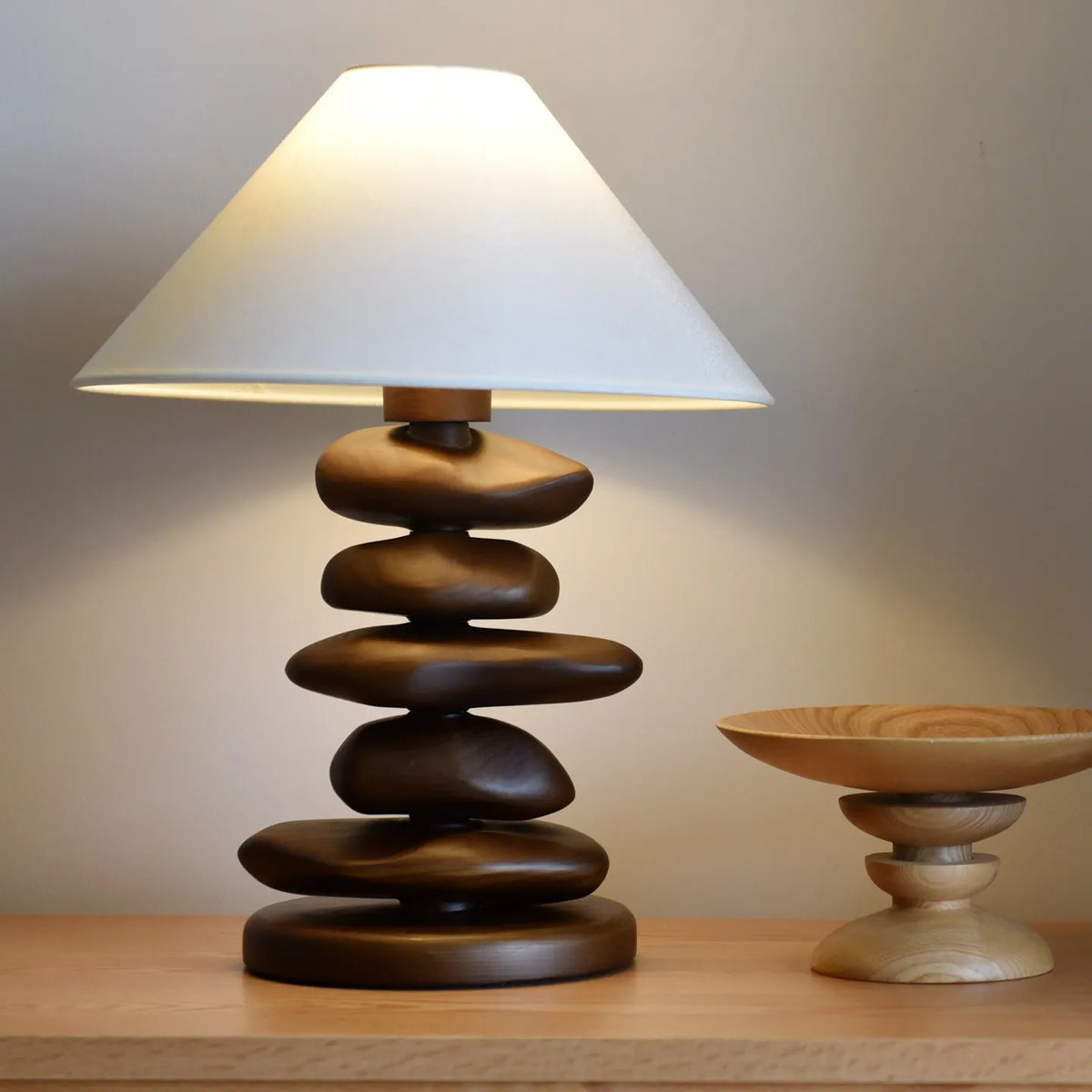 Solid Ash Wood Carving Stack Stone Shaped Table Lamps Dimmable Indoor Decor LED Lighting Bedroom Living Room Study Desk Lamps