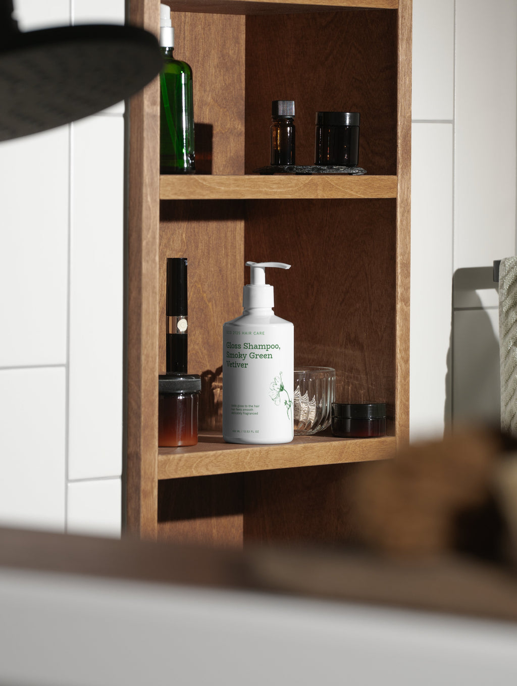 Champú Brillo, Vetiver Verde Ahumado