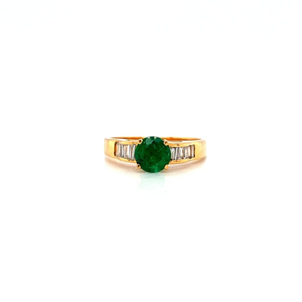 Emerald and Diamond Ring in 18K Yellow Gold - KGR 12599