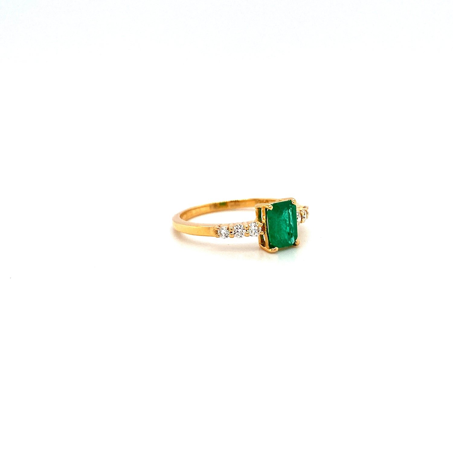 Emerald and Diamond Ring in 18K Yellow Gold - KGR 15699 - Image 2